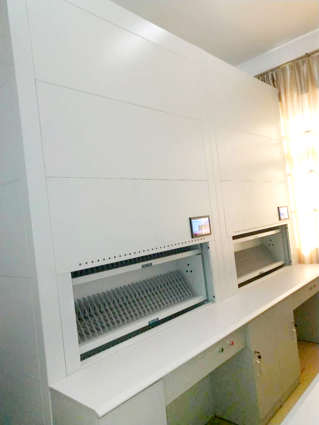 天津学校用智能档案柜-今日的质量，明日的市场「虎恒智能」